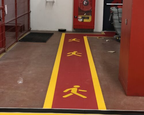 fabrika yol Çizgileri - Fabrika adam fuguru yol cizgileri fabrika yolcizgileri 11 scaled 500x400 - Galeri