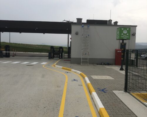 fabrika yol Çizgileri - Fabrika adam fuguru yol cizgileri fabrika yolcizgileri 24 scaled 500x400 - Galeri