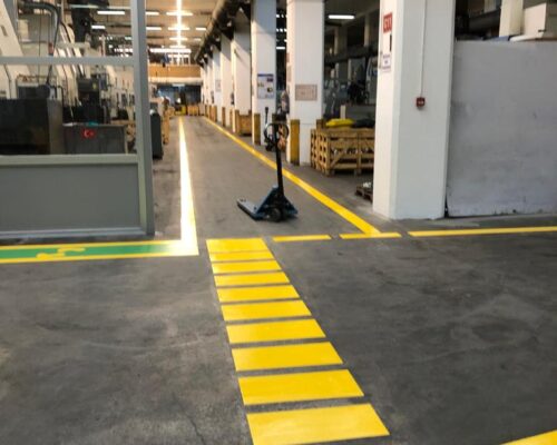 fabrika yol Çizgileri - erb fabrika yolcizgileri yol cizgileri fabrika fabrika cizgi guvenlik cizgi 13 500x400 - Galeri