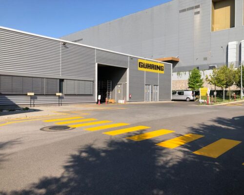 fabrika yol Çizgileri - erb fabrika yolcizgileri yol cizgileri fabrika fabrika cizgi guvenlik cizgi 21 500x400 - Galeri