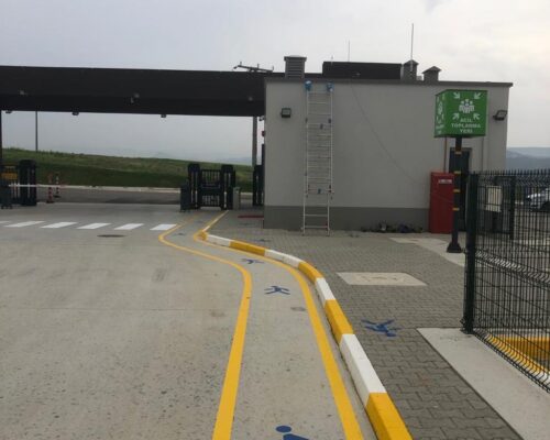 fabrika yol Çizgileri - Bordur Tasi Boyama fabrika yol cizgileri yol cizgileri trafik yol cizgileri erb fabrika yol cizgisi 4 1 500x400 - Galeri