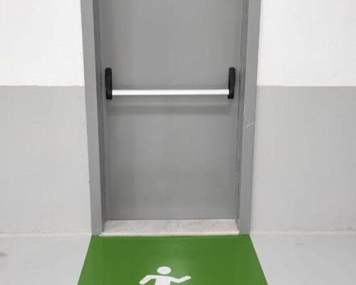 fabrika yol Çizgileri - Fabrika Ic Sahalarinda Is Guvenligi fabrika guvenlik cizgileri erb fabrika yol cizgileri 10 500x400 - Galeri