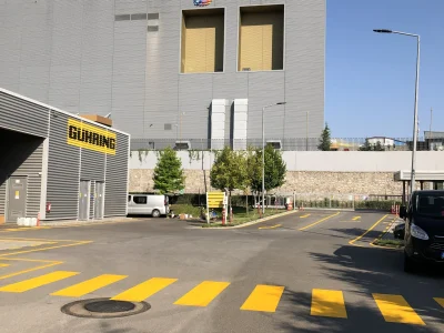 Profesyonel Fabrika ve Dış Saha Çizgisi Uygulamaları